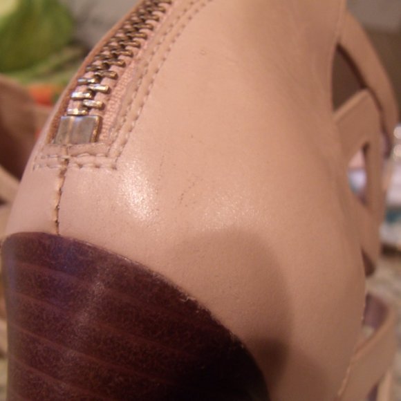 Rachel Zoe Sengal Sandals - Picture 7 of 16